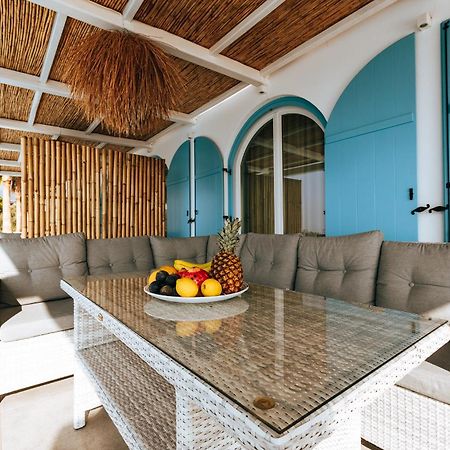 Luxury Apartments La Villa (Adults Only) Khórto Bagian luar foto