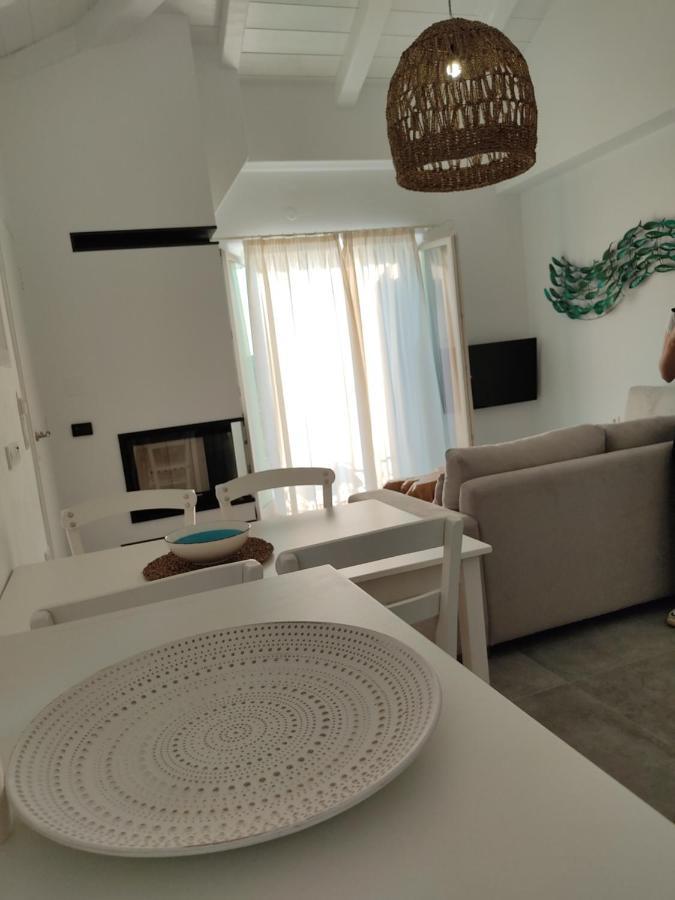 Luxury Apartments La Villa (Adults Only) Khórto Bagian luar foto