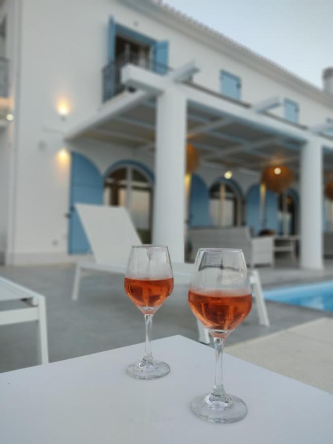 Luxury Apartments La Villa (Adults Only) Khórto Bagian luar foto