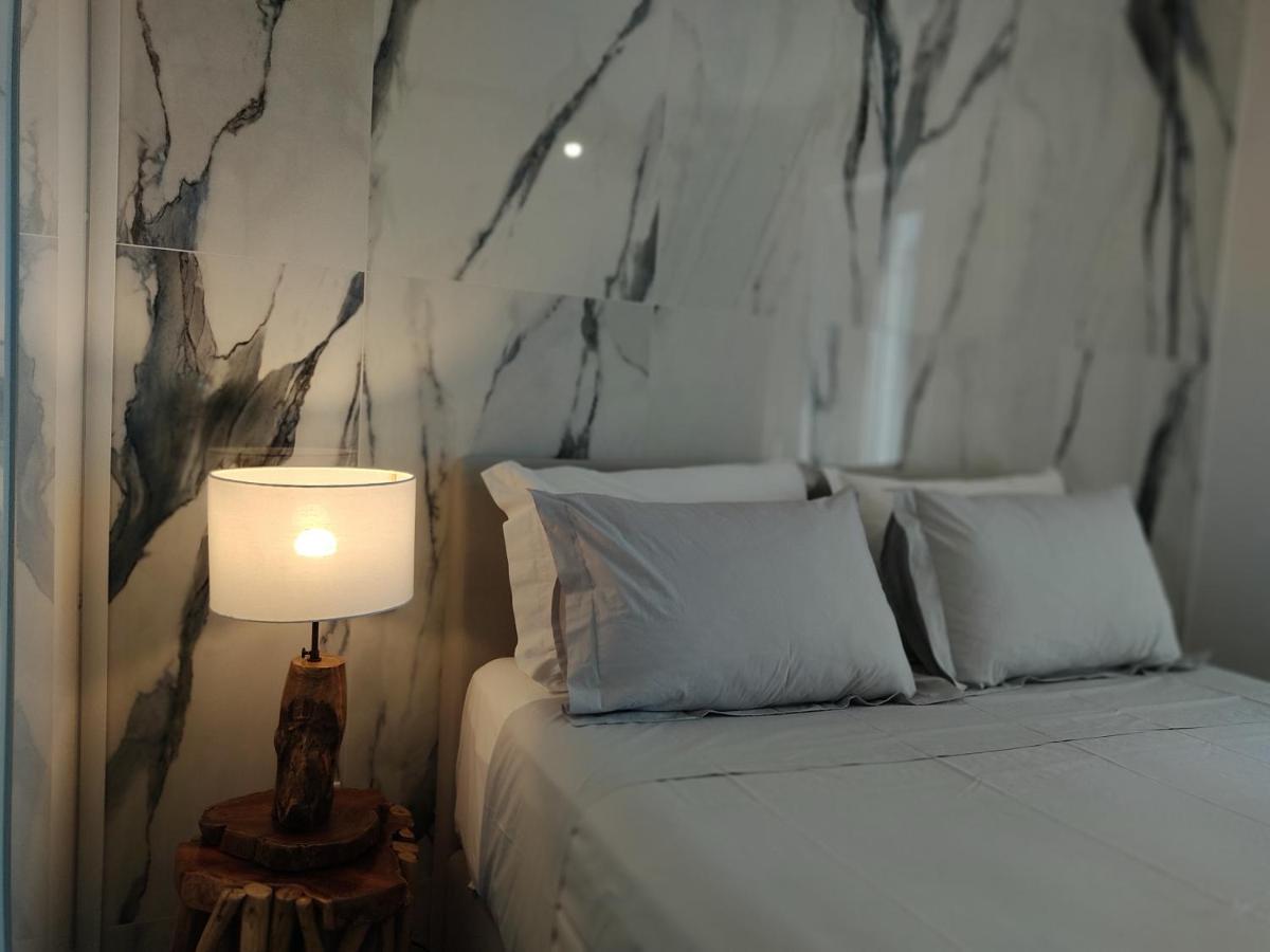 Luxury Apartments La Villa (Adults Only) Khórto Bagian luar foto