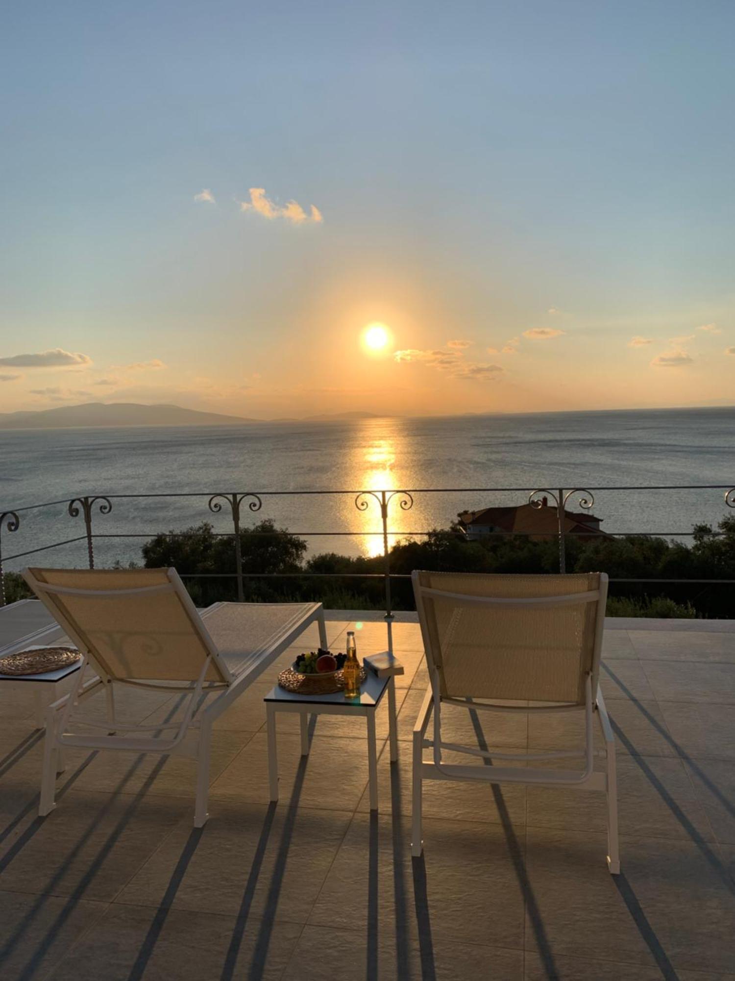 Luxury Apartments La Villa (Adults Only) Khórto Bagian luar foto