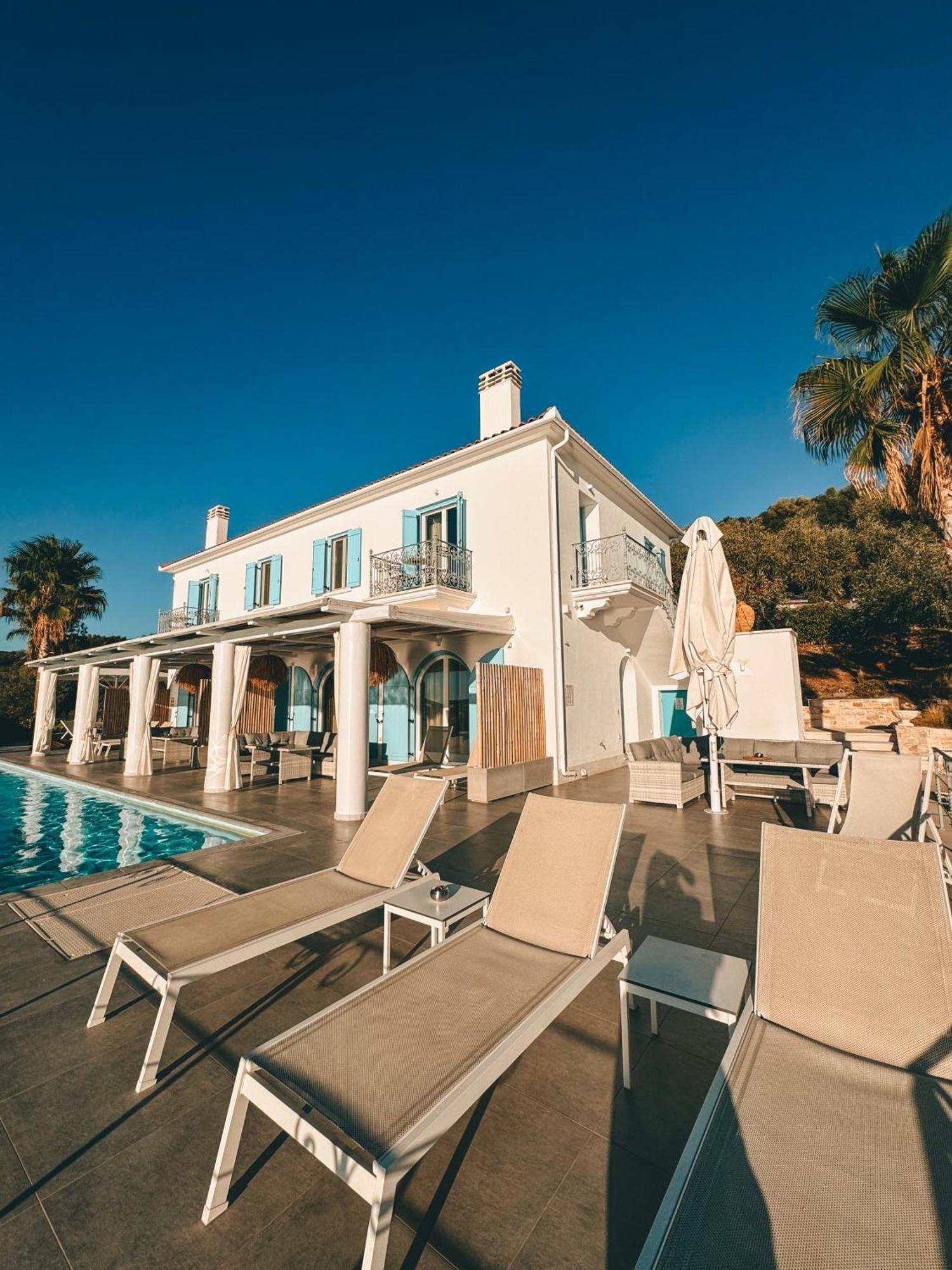 Luxury Apartments La Villa (Adults Only) Khórto Bagian luar foto